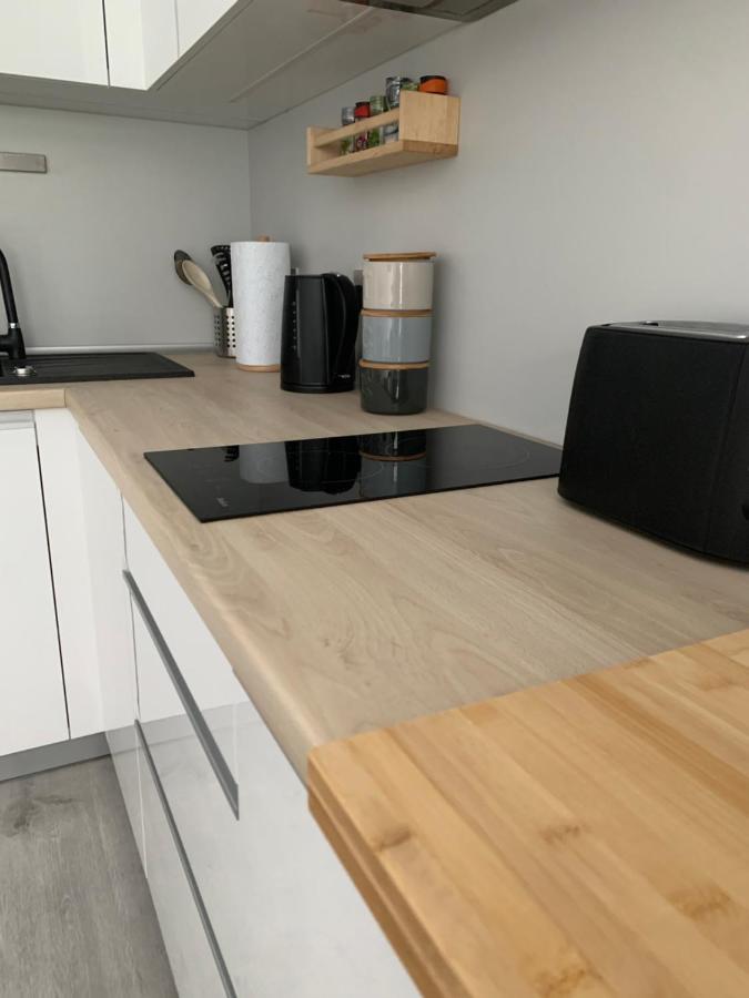 Cp High Floor Luxury Studio Gibraltar Bagian luar foto