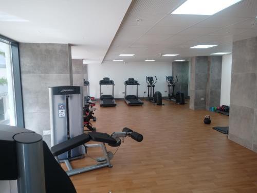 Cp High Floor Luxury Studio Gibraltar Bagian luar foto